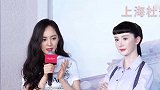 暖心！杨幂带病拍戏，输液不忘比剪刀手提醒粉丝注意保暖