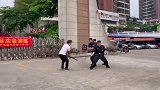 爆笑下次演习注意下，我差点上去踹了