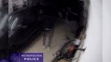 阿森纳球星加布里埃尔在自家车库遭蒙面劫匪手持棒球棍袭击