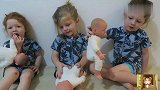 三胞胎“生宝宝”了，一人一个小娃娃，体验做母亲的爱