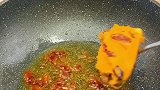 闺蜜来家里做客，给她做了拿手的干锅，她说吃的太过瘾了
