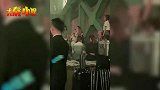 王思聪夜店被网友偶遇，左拥右抱陪美女蹦迪超嗨