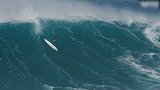 水上运动-17年-世界上最牛冲浪选手碰上最汹涌的海浪！-专题