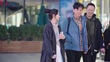 街拍：街上羞涩的小姐姐，清纯可爱