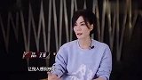 王菲大张伟同台，王菲的笑容重来都没有如此多过，冰美人也开颜了