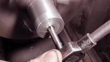 高科技的机床就是厉害，再硬的零件都能钻孔，太震撼了！