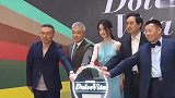 赵丽颖现身机场包裹严实身影落寞 陪儿子一周返程复工