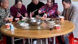 远嫁一千多公里，心酸的一幕！庆幸自己遇到老公明事理