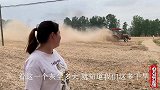 河南农民旋耕忙，胖媳妇中午蒸一锅啥？婆婆一口气吃4个，真香