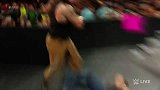 WWE-15年-RAW第1165期：毒蛇加入圣盾军团对抗怀亚特-花絮