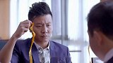俩小伙剥橘子，不料这胖子竟把橘子剥成一个地球仪，真不可思议