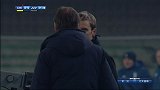 伊瓜因低级失误痛失良机 气炸了！囧叔场边露无语表情