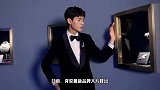 龚俊最新品牌大片，穿小羊卫衣手拿杯子的清新帅哥，笑起来好好看
