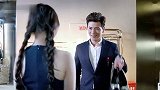 丑女因工作需要，一化妆打扮竟成了大美女，总裁直接傻眼了！