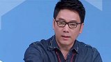 林依轮带爱犬拍拼图全家福 因袜子不够导致一家人不能同框