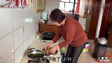 大同农村特产美食干炸黄花菜，酥脆可口，风味独特