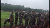 【PP体育在现场】男篮军训汇报演出结束 姚主席微笑着拍了拍手