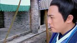 男子打听摊位情况 老板救助妹子叫了大夫就想走