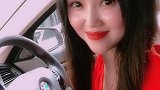 没钱加油不敢开空调，还不敢开窗户热的喘粗气