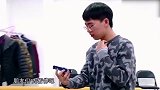 郭麒麟在后台与师兄排练，郭德纲突然打来电话，谁注意大林子举动