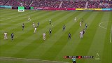英超-1718赛季-联赛-第33轮-射门12' 什么姿势？迪乌夫大半空门失良机