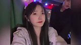 刚和何婧婧复合，却还想吊着套路璐，殷世航渣男本质暴露无疑了！