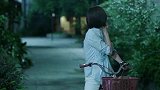 女子关键时刻打电话求救，谁知道男友手机调静音了！看着好心疼