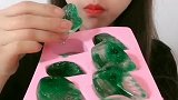 这个叶子形状的冰太好吃了，冰了三个小时才做好！