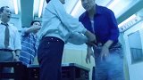 见过嚣张的，还真没见过这么嚣张的！