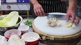 白菜肉丸汤咋做好吃大厨教你肉丸打上劲的方法，做出来百吃不厌