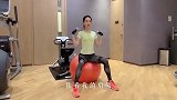 “小龙女”李若彤健身Vlog：腹肌训练动作最后一期
