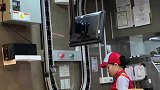 这波操作你们有没有见过