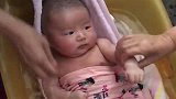 看我舒服的样，这么多人伺候我！