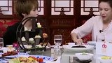 李若彤第一次喝豆汁，反应就像瞬间中电，也太夸张了吧