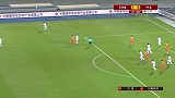 李学鹏边路起飞送出横传球 武磊跑位不及错失破门良机