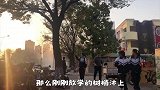 中国水最少的火锅？68元10个菜，偷学骨汤泡饼太绝了！
