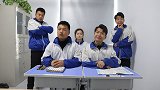 学生苦练分身术，只为能专心致志玩游戏，这能行得通？