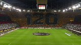 喜迎建队120周年！法兰克福主场亮震撼TIFO 汉达率队出战