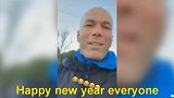 这是准备复出执教了？ 齐达内新年长跑不忘问候球迷