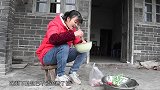 丫丫今天做盐焗鸭郡肝，又是黑暗料理，太下饭了，都来试试吧