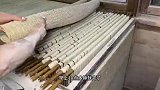 福建大叔用祖传5代手艺做会繁殖的线面，老工匠手工1天做70多斤