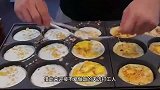 早市街头中只卖六块一份的芝士蛋肉堡究竟会有多好吃