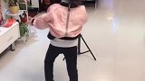 第三视觉，第一次偷拍小宝学舞蹈的样子，还是很可爱