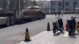 南京理工大学校园路遇坦克