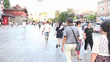 街头套路小哥哥，我黑吗？我晒这么黑都是为了暗中保护你