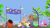 小猪佩奇过大年：猪爸爸害大家一身泥巴，这气氛可真是开心啊