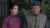 花女的抗战：恶霸欺行霸市，硬汉路见不平，当街暴打恶霸