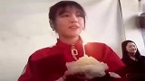妹子不好意思，我笑场了