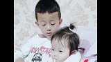 妈妈要出差了，五岁哥哥：妈妈你放心吧，我会在家保护好妹妹的