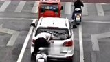 白车：我可是一动不动，你休想讹我